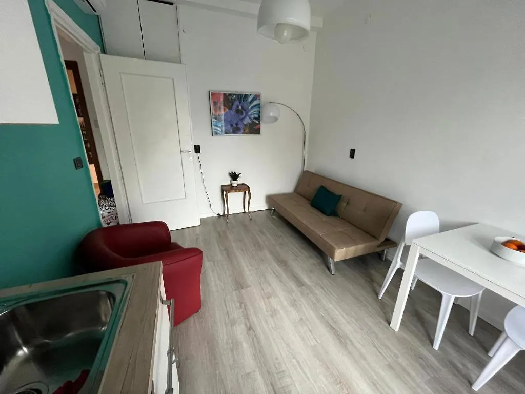Appartamento Olimpia Fidias Bilocale Isola Milano