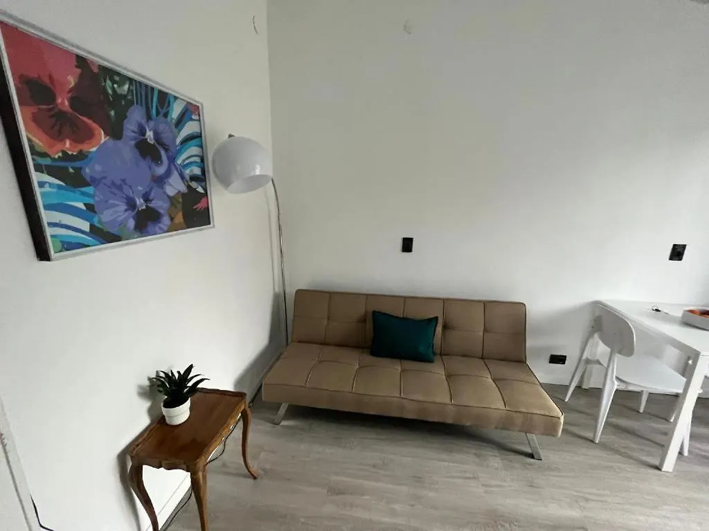 Appartamento Olimpia Fidias Bilocale Isola Milano